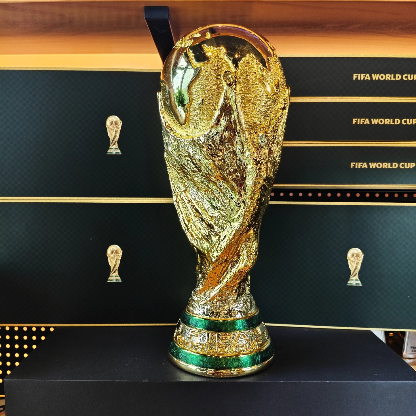 [Upgraded Resin Version ]-[With 2026 Spain Champion Team Name] High-Quality World Cup Hercules Cup Replica Trophy